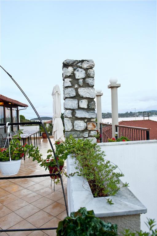 Kallisti Ormos Panagias Exterior photo